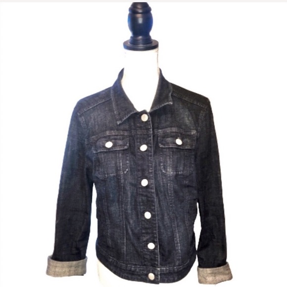 Elle Jackets & Blazers - ELLE Dark Wash Stretch Jean Button Down Jacket